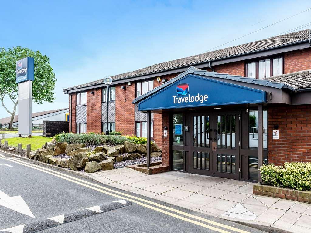 Travelodge Birmingham Dudley Exteriör bild
