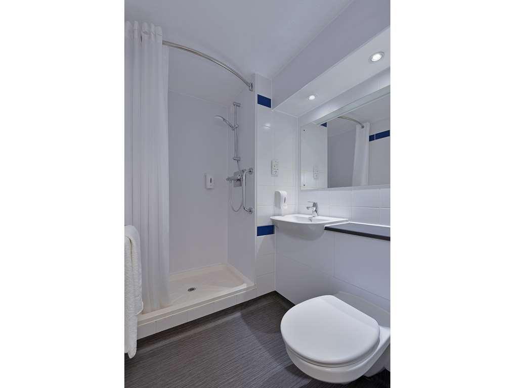 Travelodge Birmingham Dudley Rum bild