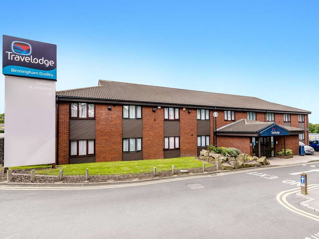 Travelodge Birmingham Dudley Exteriör bild