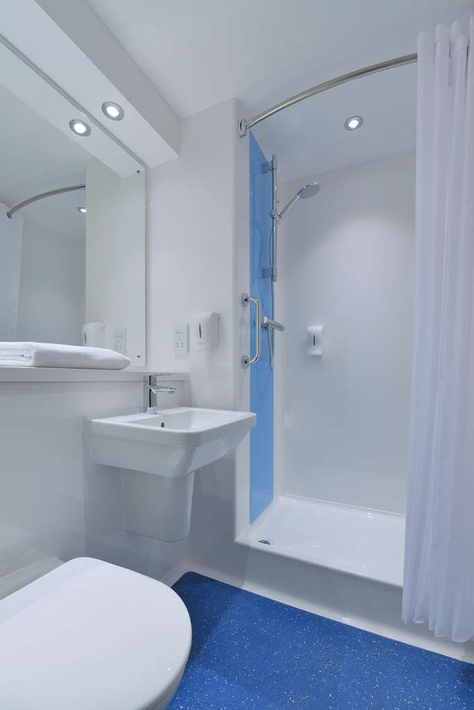 Travelodge Birmingham Dudley Rum bild